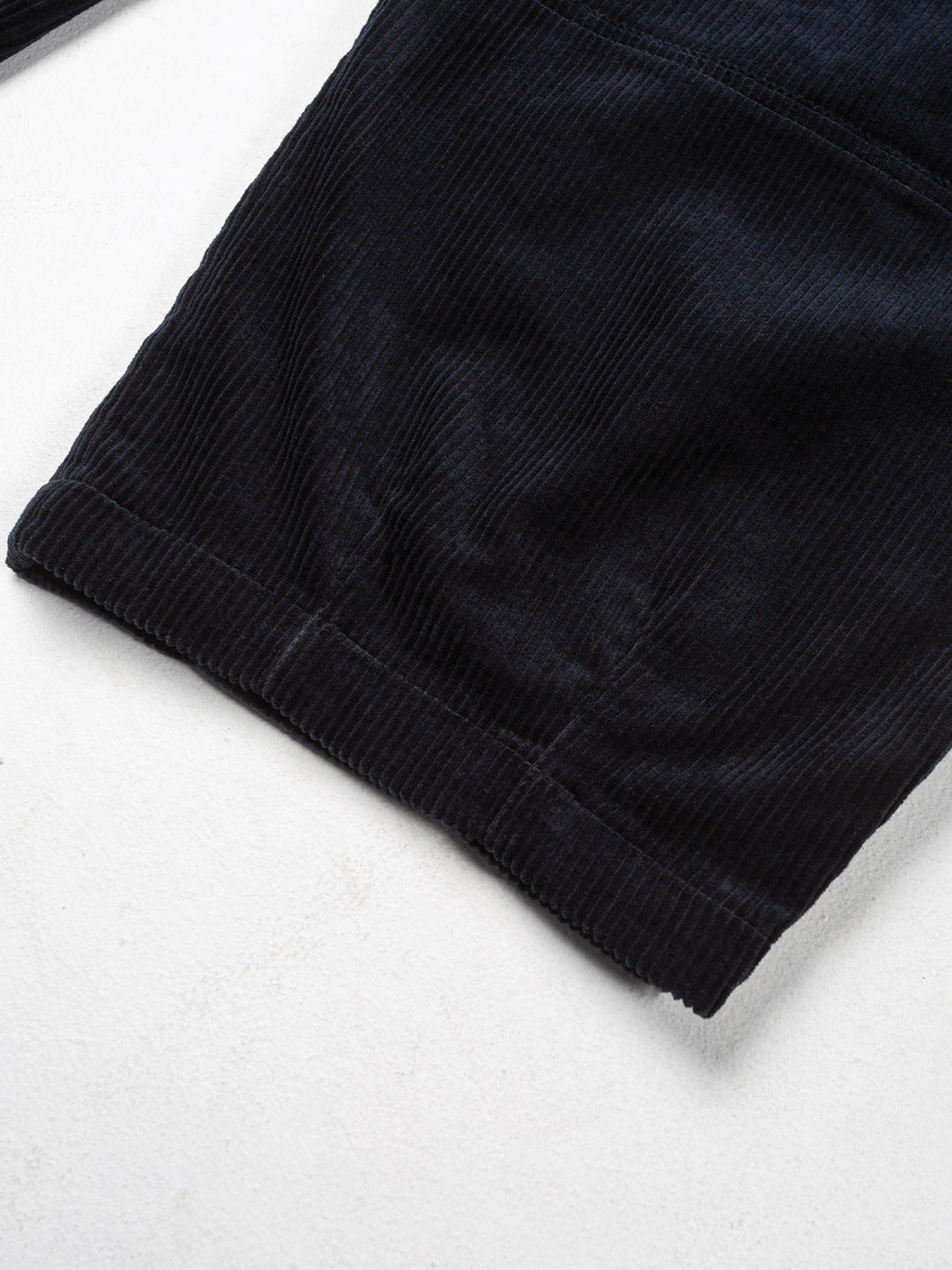 Gridline Pleated Corduroy Trousers