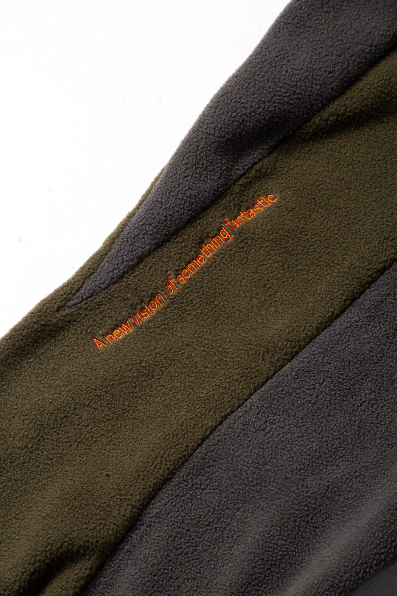 Trekker Polar Fleece Quarter Zip (Charcoal / Olive)