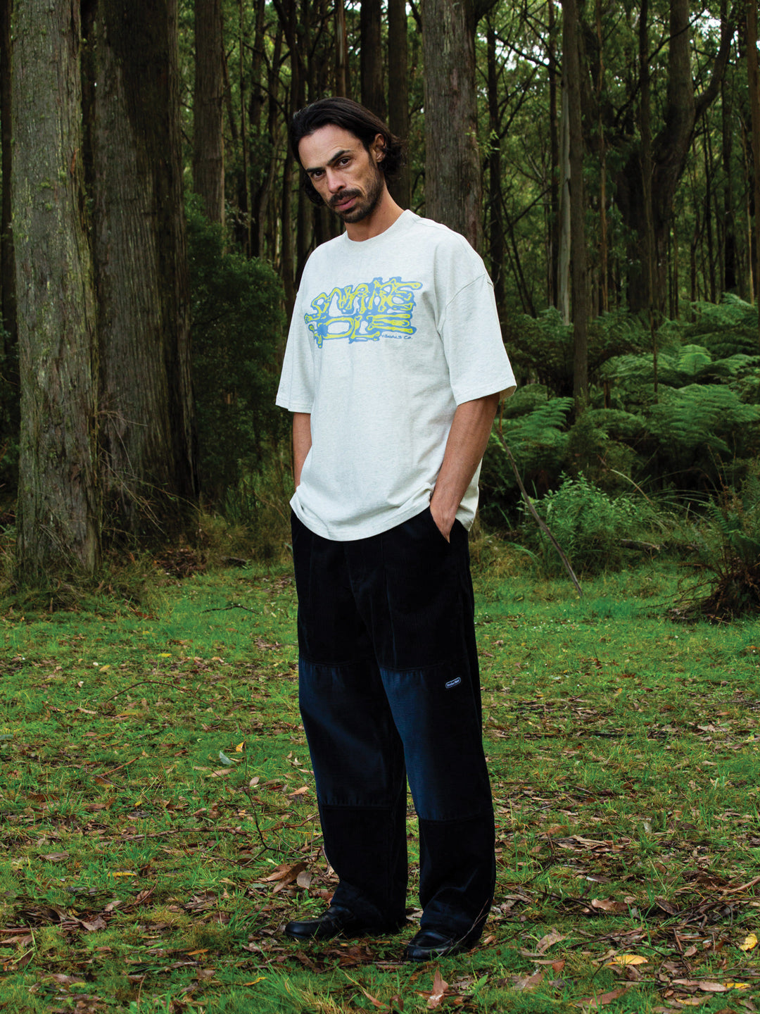 Gridline Pleated Corduroy Trousers